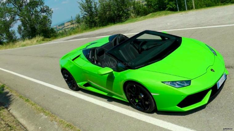 Tuscany Luxury Car Hire - Lamborghini Huracan Spyder