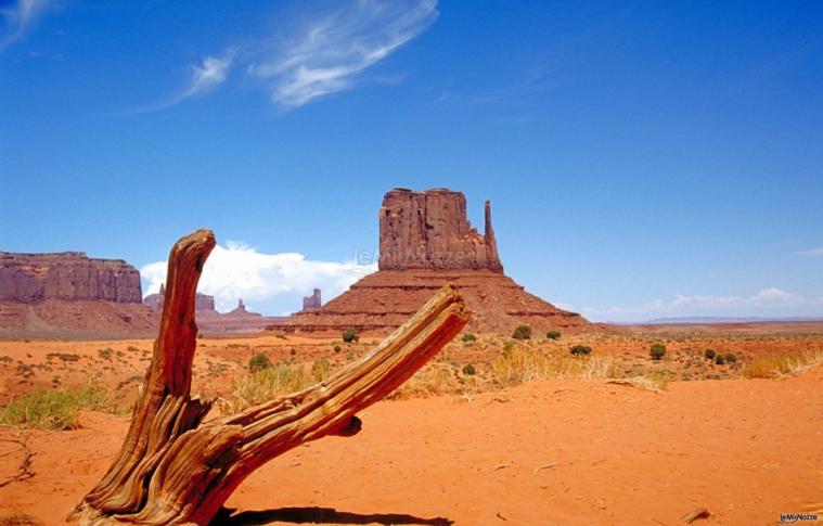 A spasso per il mondo - Monument Valley per un viaggio di nozze avventuroso