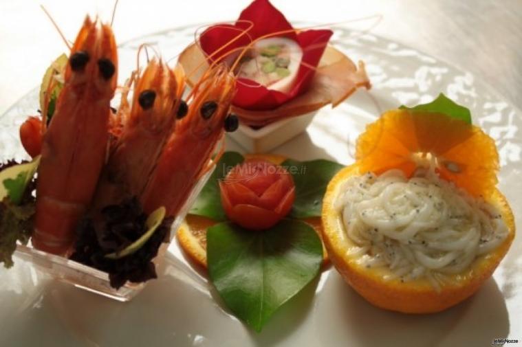 Cucina creativa - Particolare dell\'antipasto di pesce per il ricevimento di matrimonio