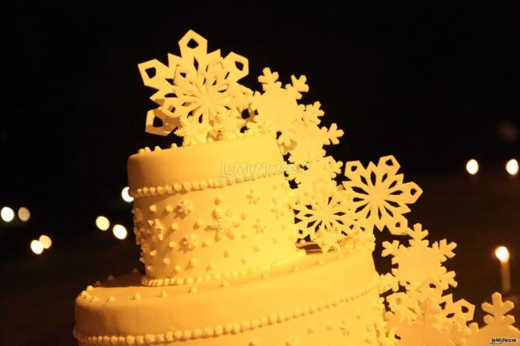 Winter Wedding Cake