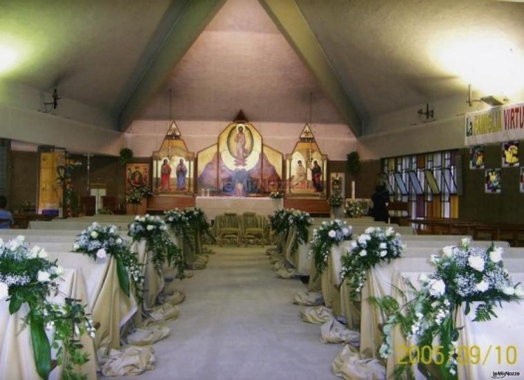 Addobbi floreali per il matrimonio in chiesa