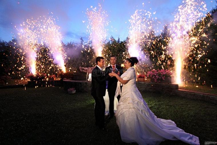 Fuochi d'artificio per gli sposi