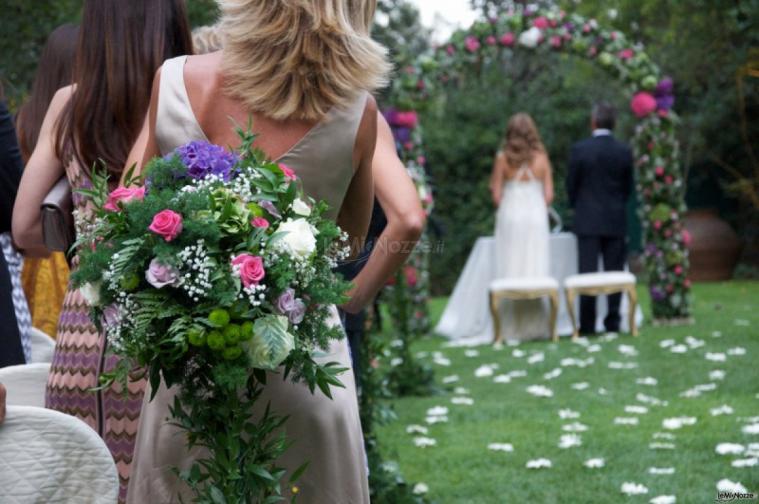 Cerimonia di matrimonio in giardino