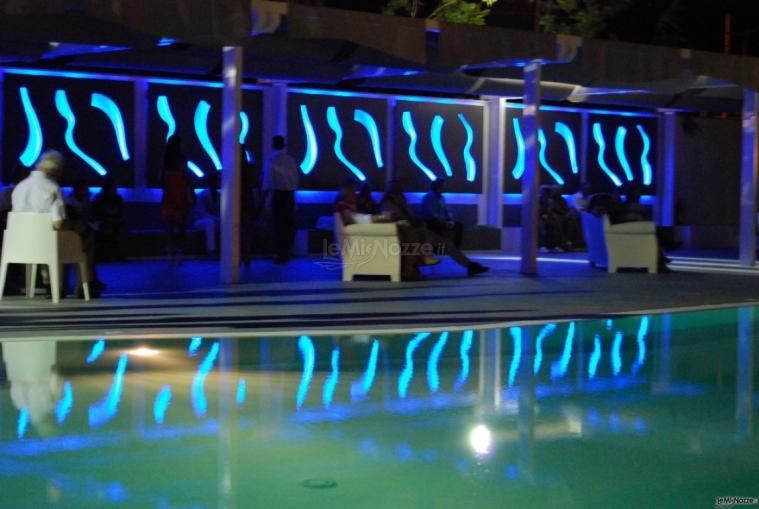 Kora Pool and Beach Events - Illuminazione per il matrimonio