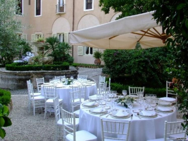 Antico monastero per matrimoni a Roma