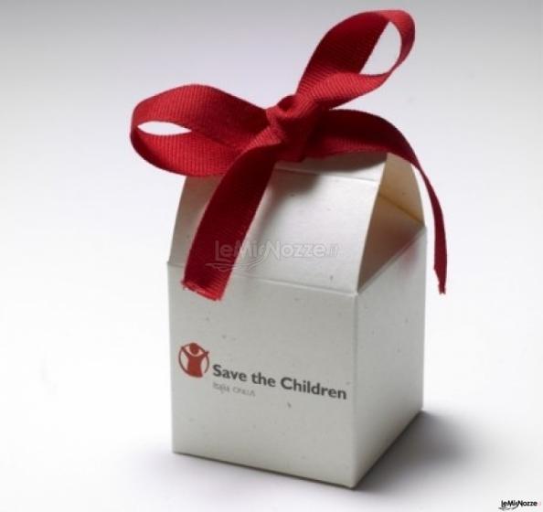 Scatolina porta confetti Save the Children con fiocco rosso