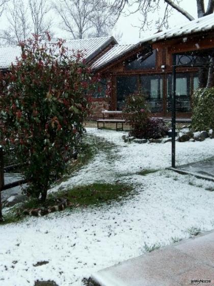 Ristorante Laghetto delle Valli - L'esterno del ristorante in inverno