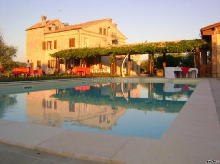 La piscina della location - Oasi Biologica Agriturismo