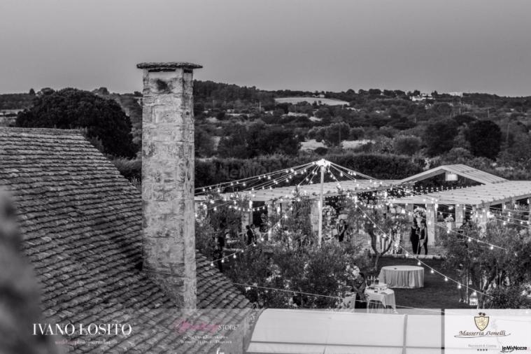 Masseria Bonelli - Il fascino del bianco e nero