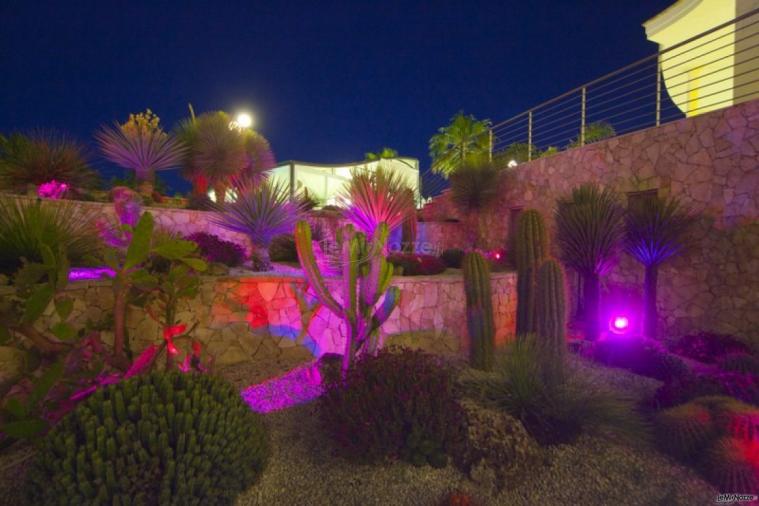 Illuminazione del giardino della villa