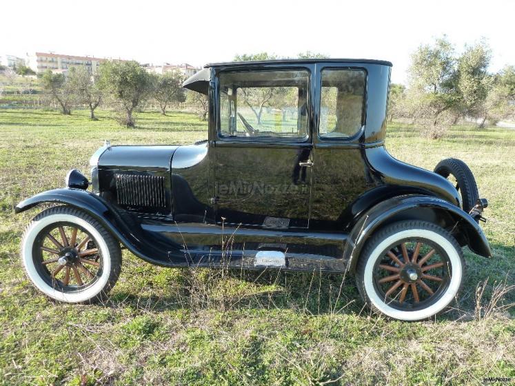 Auto d'epoca per il matrimonio