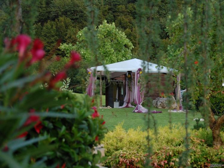 Gazebo nel parco per le cerimonie