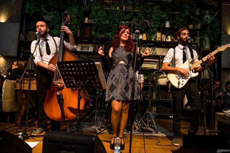 Peggy Sue & The Dynamites - Esibizione in concerto