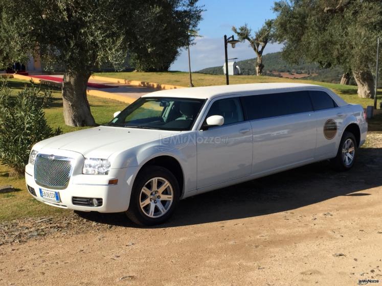 Luxsardinia- Noleggio Limousine per il matrimonio