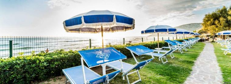 Hotel Villaggio Torre San Vito - Solarium fronte mare