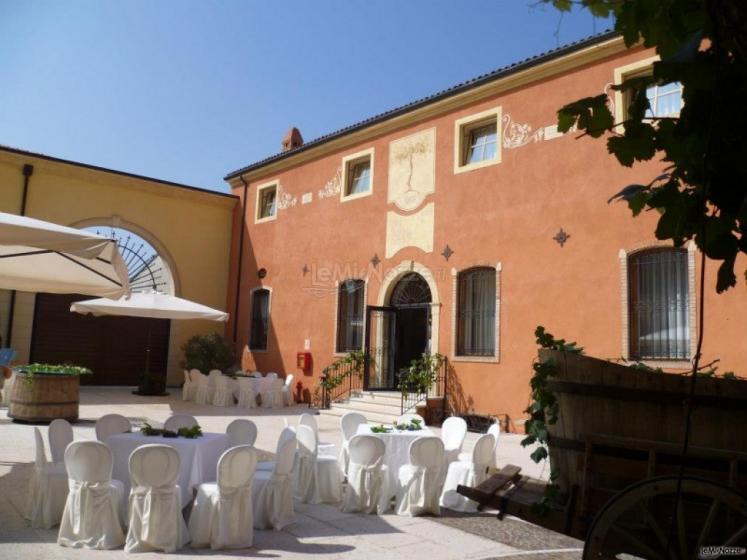 Cortile del borgo per il ricevimento di matrimonio a Verona