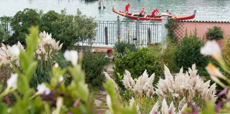 Il giardino di Villa Lina - La vista dalle finestre della villa