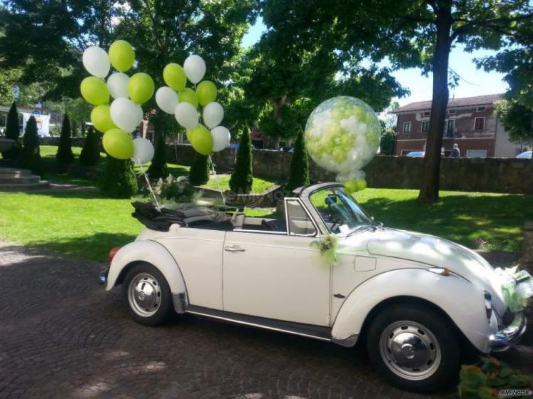 Special Car - Il noleggio auto per il matrimonio a Lecco con il Maggiolone cabriolet