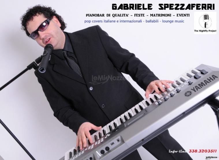 Gabriele Spezzaferri alle tastiere