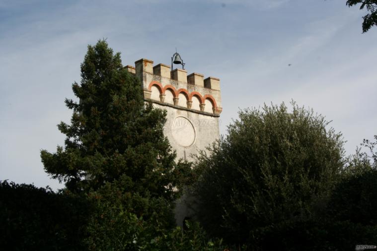 Torre vista dal basso