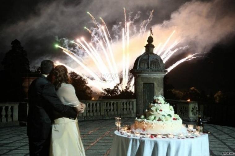 Fuochi d'artificio in onore degli sposi