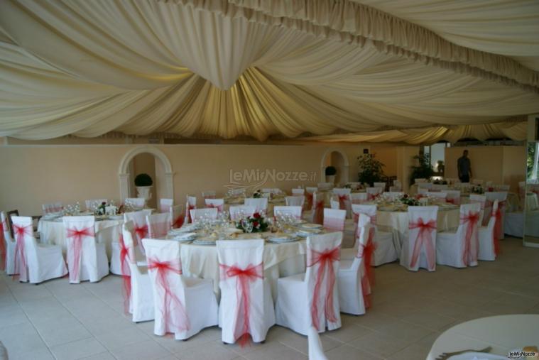 Organizzazione del matrimonio sotto un gazebo