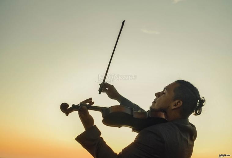 Violinista e pianista Fede - La musica per il matrimonio a Milano