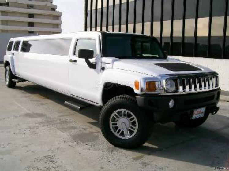 Hummer h2 per stare comodi - Executive Limo and Services