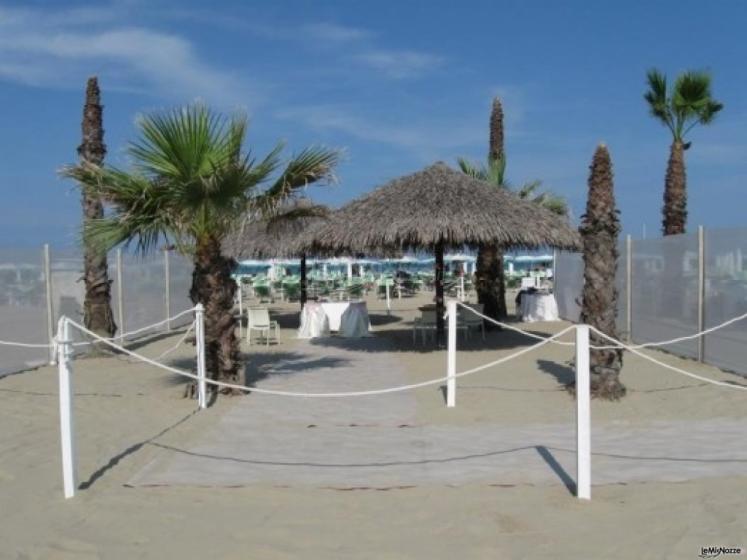 Cerimonia di matrimonio in spiaggia