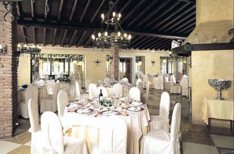 Sala allestita per il matrimonio