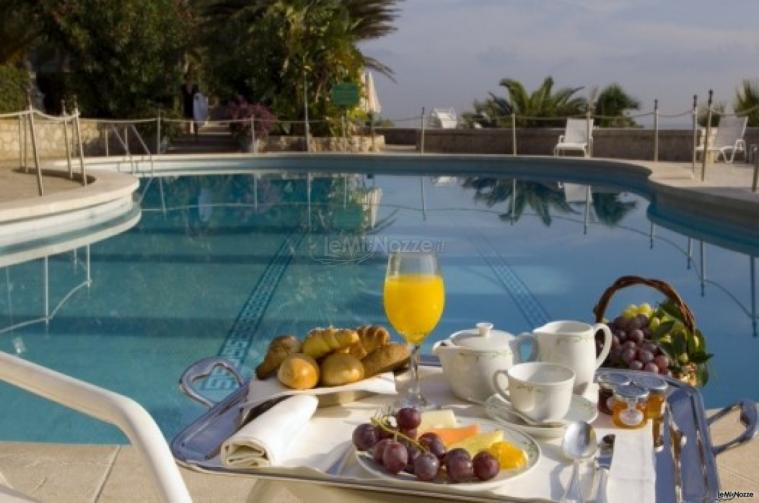 Villa Igiea Hilton Palermo - Colazione a bordo piscina