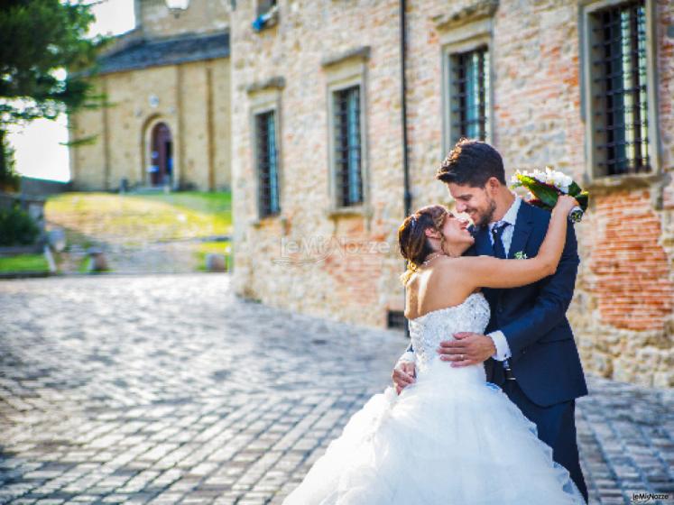 San Leo Wedding - Piazza Dante con la Pieve sullo sfondo