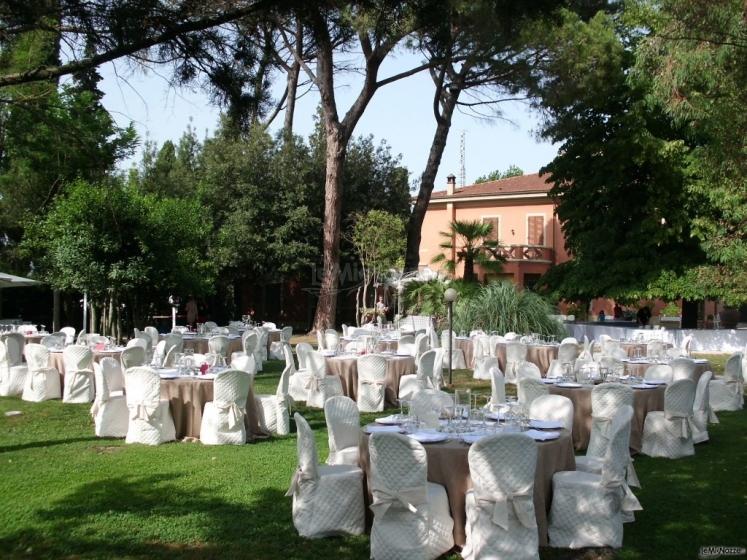 Ricevimento di matrimonio in giardino - Hotel Villa Maya