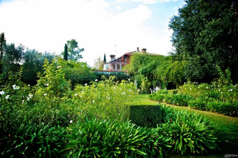 Villa Rosantica per ricevimenti di matrimonio a Roma - AZETA Foto