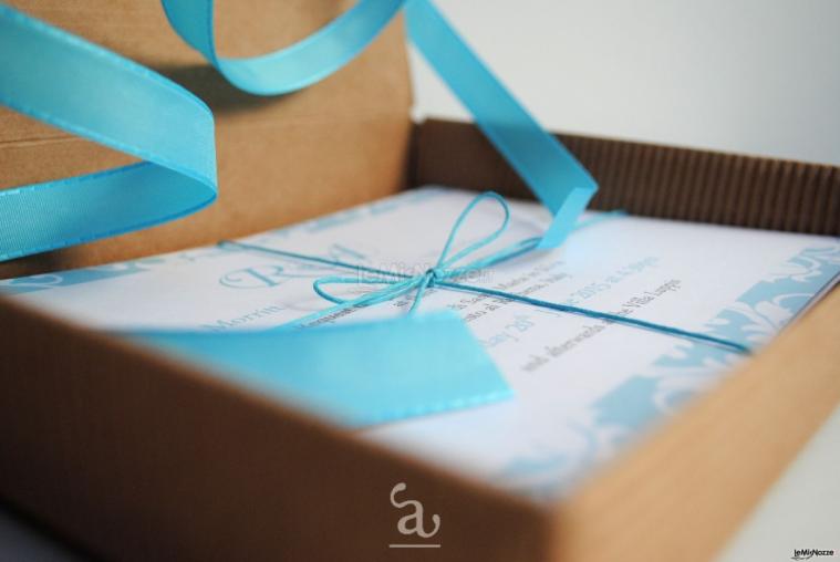 Grafica & Artigianato - Dettaglio  Wedding box con invito e Rsvp