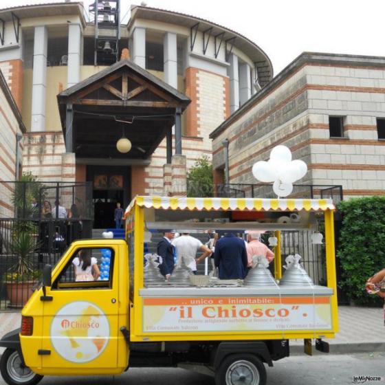 In attesa degli sposi - Il chiosco - Carretto per gelati