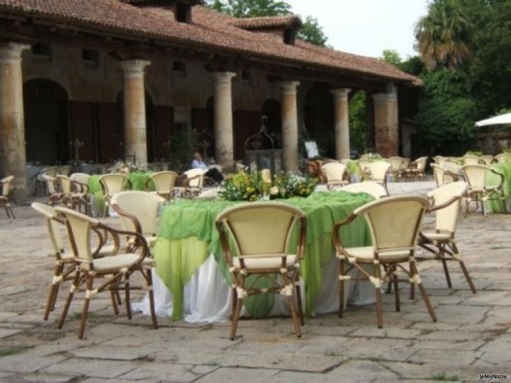 Allestimento matrimonio all'aperto