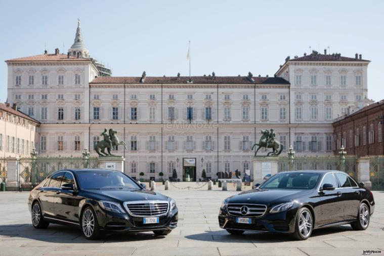 Autonoleggio Stefano Tudisco - Le Mercedes in Piazza Castello