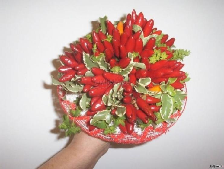 Bouquet di peperoncini per la sposa