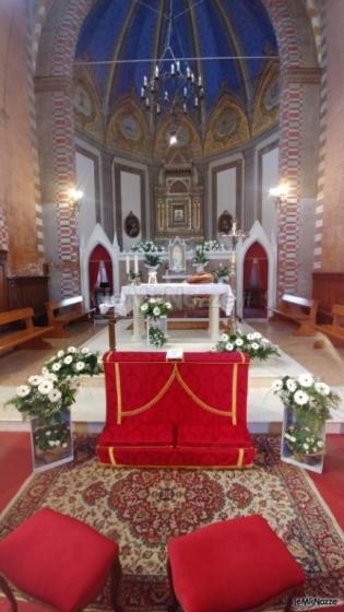 L'albero delle meraviglie - L'interno chiesa