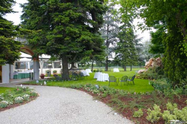 Il bellissimo giardino che circonda la villa