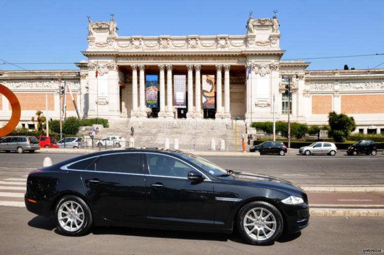 Macchina sportiva per il matrimonio