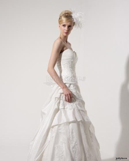 Abito da sposa realizzato dall'atelier Luna Spose