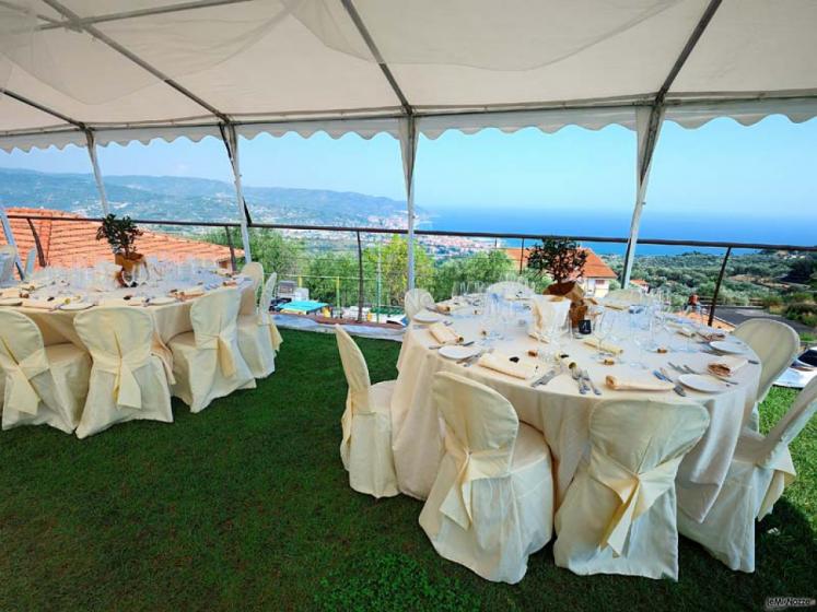 Tavoli per il matrimonio con vista mare