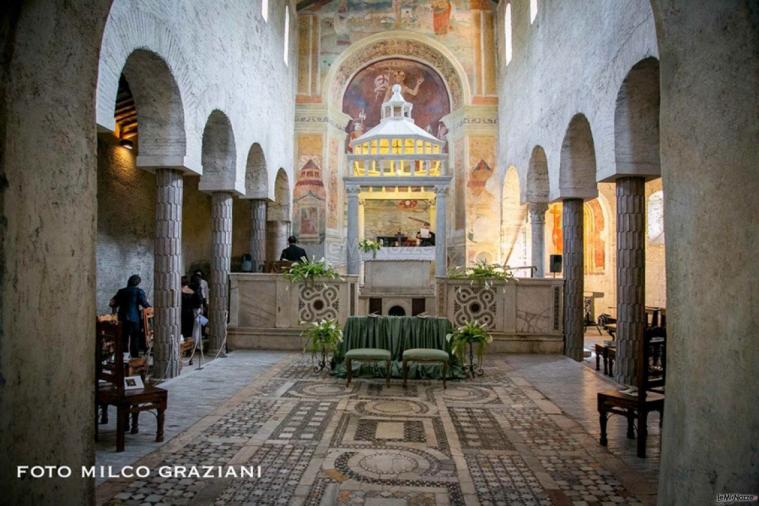 Abbazia di Sant'Andrea in Flumine - Allestimento della chiesa interna alla location