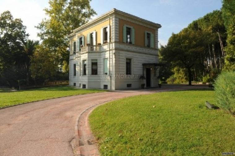 Villa per matrimoni a Terni - Giardino della villa