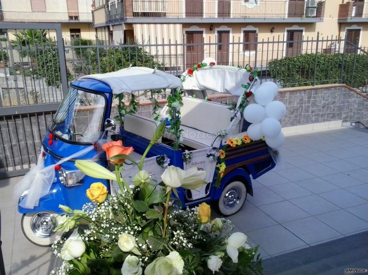 Ape calessino per l'arrivo della sposa