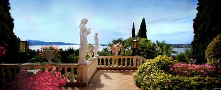 Terrazza panoramica con vista sul Lago di Garda