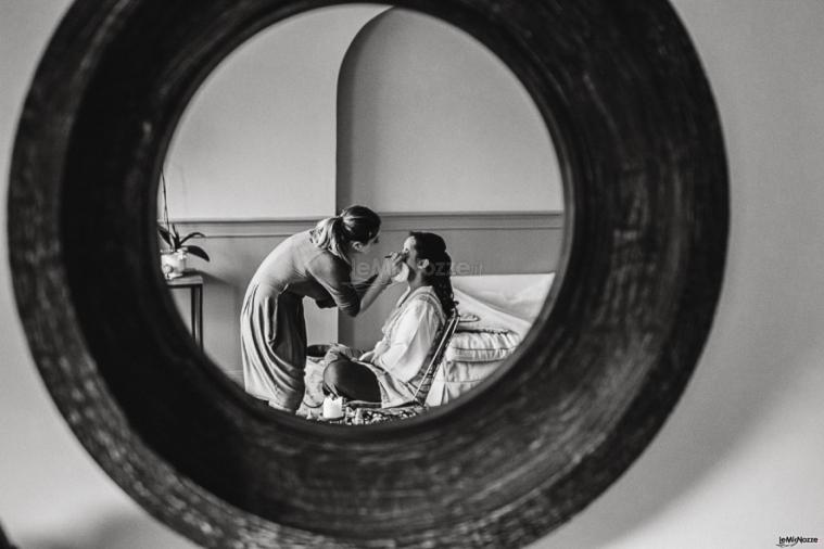 Laura Barbera Fotografo - Trucco della sposa