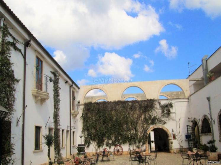 Agriturismo Tredicina - Il cortile interno della location